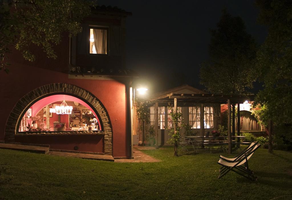 Montepulciano Stazione Il Vecchio Milipanoゲストハウス エクステリア 写真